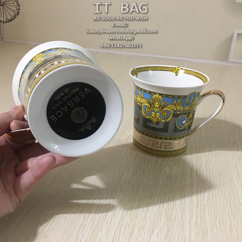 Versace Prestige Gala Le Bleu Mug 2